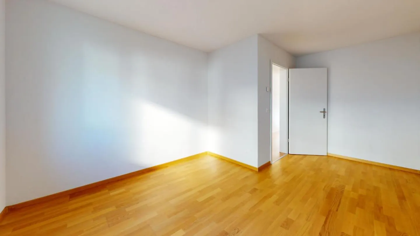 Attractive apartment in a great location with a view of greenery - Photo 7 of 9