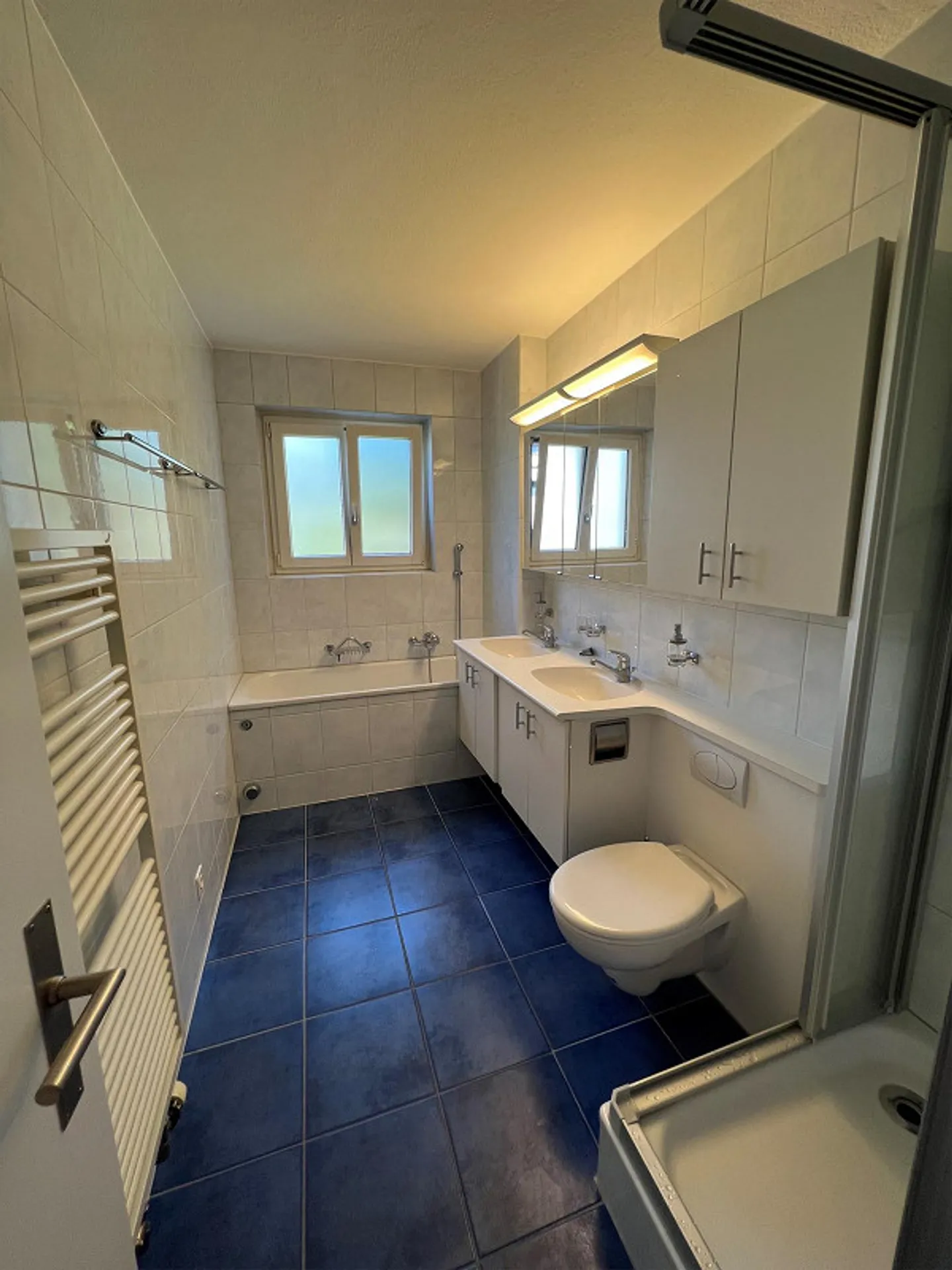 Traumhafte 4.5-Zimmerwohnung mit Panorama-Aussicht in Luzern - Photo 4 of 8