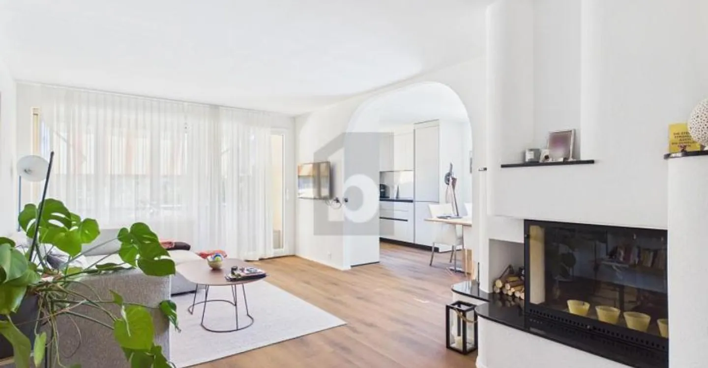 MODERNE AVEC GRANDE TERRASSE ET CHEMINÉE - Photo 1 sur 5