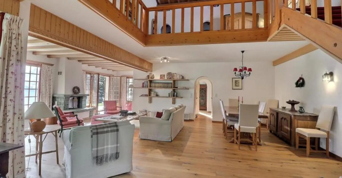 7-room chalet in Villars-sur-Ollon - Photo 1 of 12