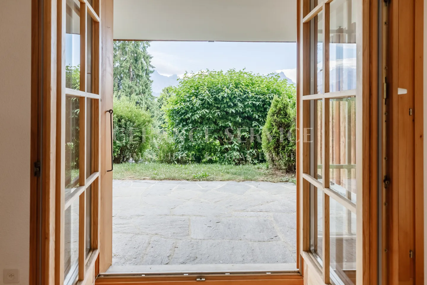 Appartement à vendre - Photo 4 sur 12