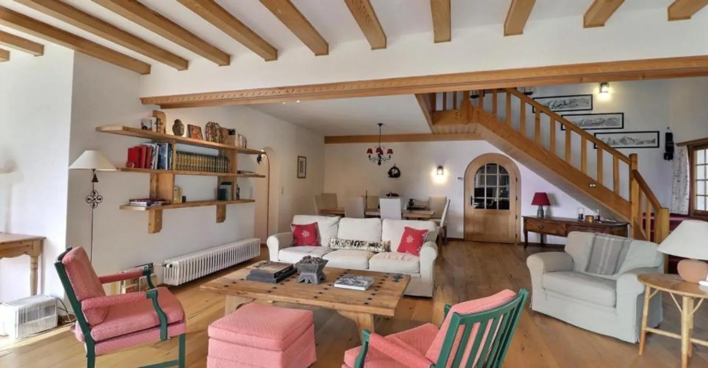 7-room chalet in Villars-sur-Ollon - Photo 2 of 12
