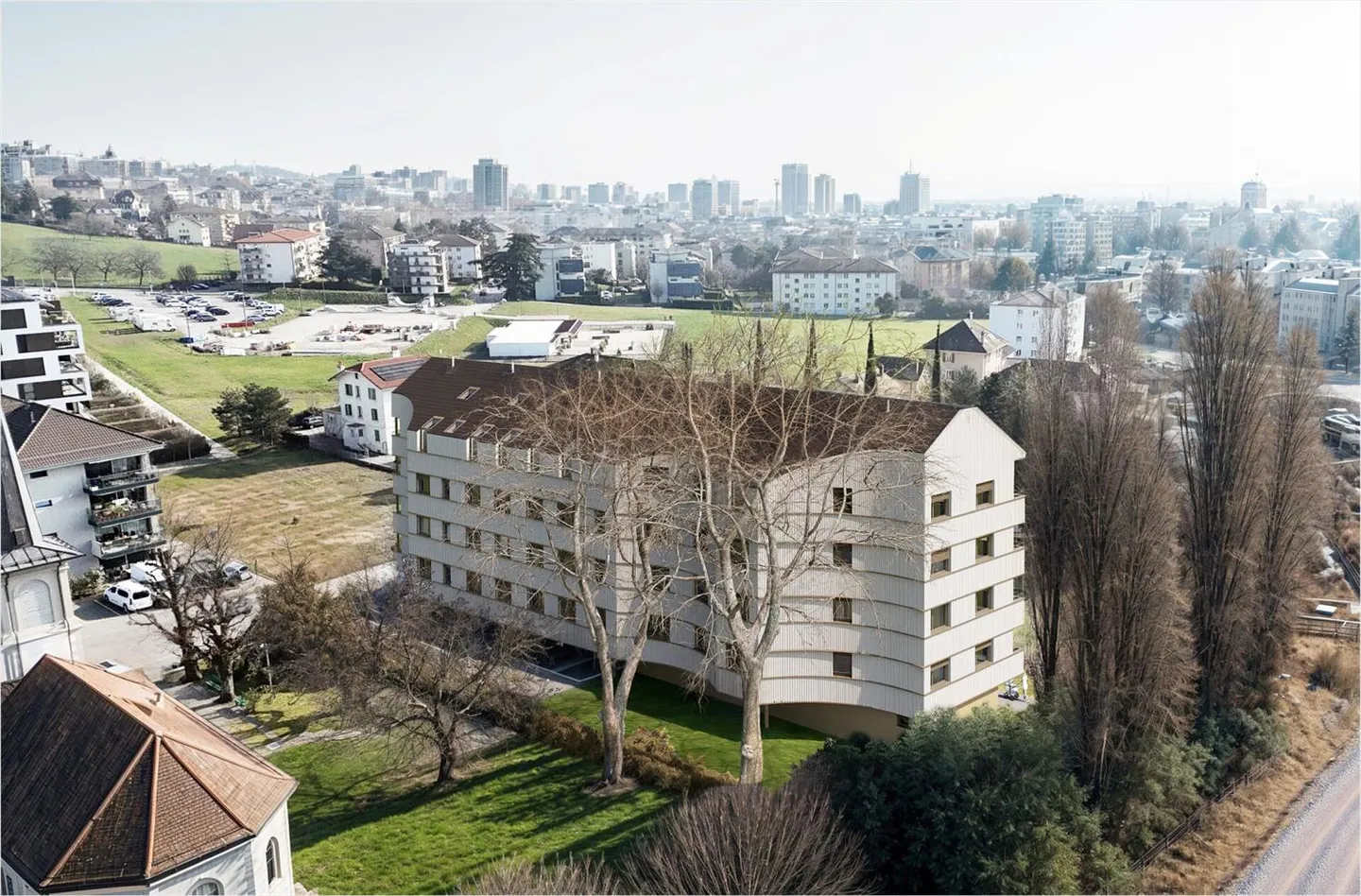 APPARTEMENT N°9 - 3. ETAGE - VUE LAC ET ALPES - Foto 7 von 7