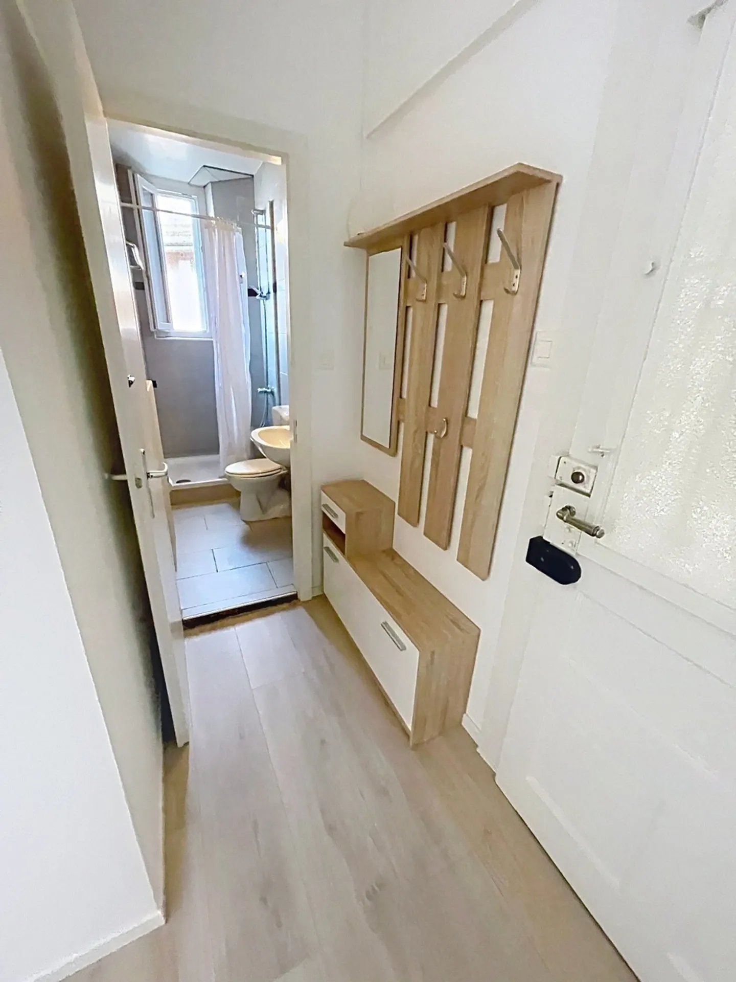 Appartement à louer - Photo 3 sur 6