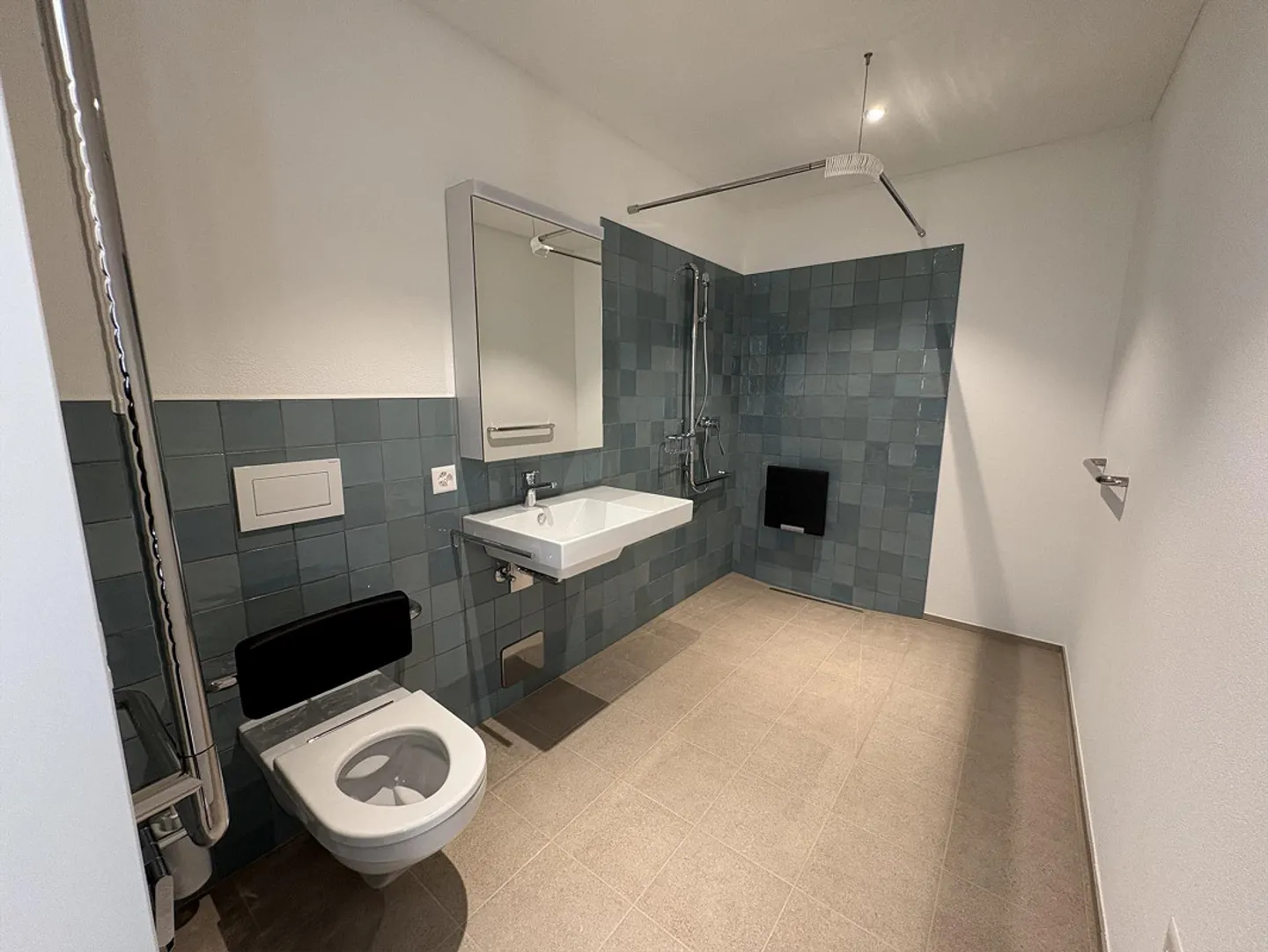Last available senior apartments in the Residenza Ensemen - Photo 4 of 5