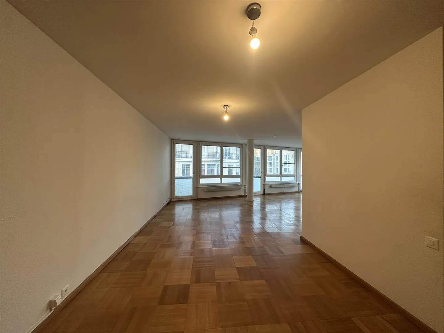 4,5-Zimmer-Wohnung - Foto 3 von 11