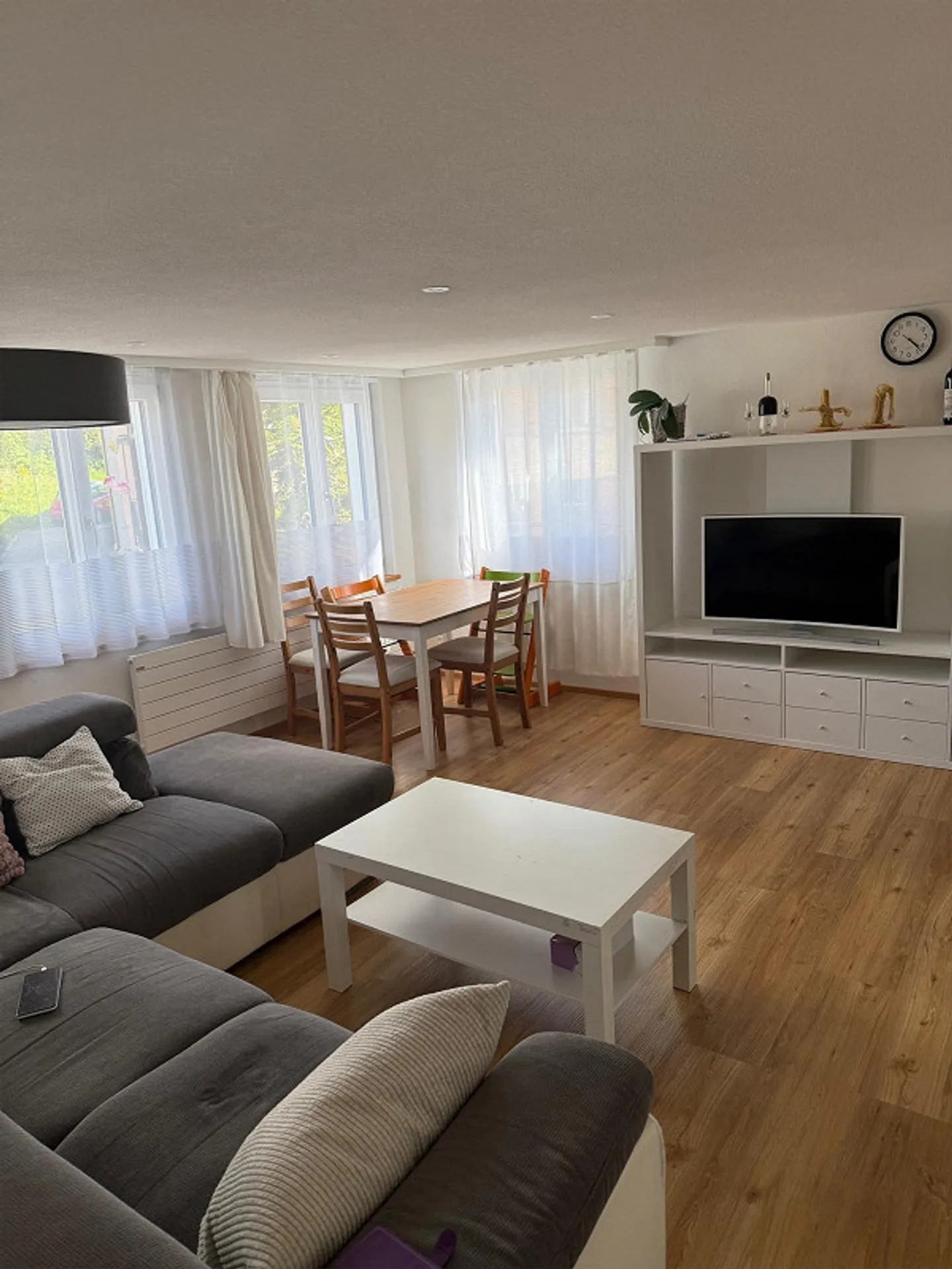 Gemütliche Wohnung mit Balkonen - Foto 1 von 8