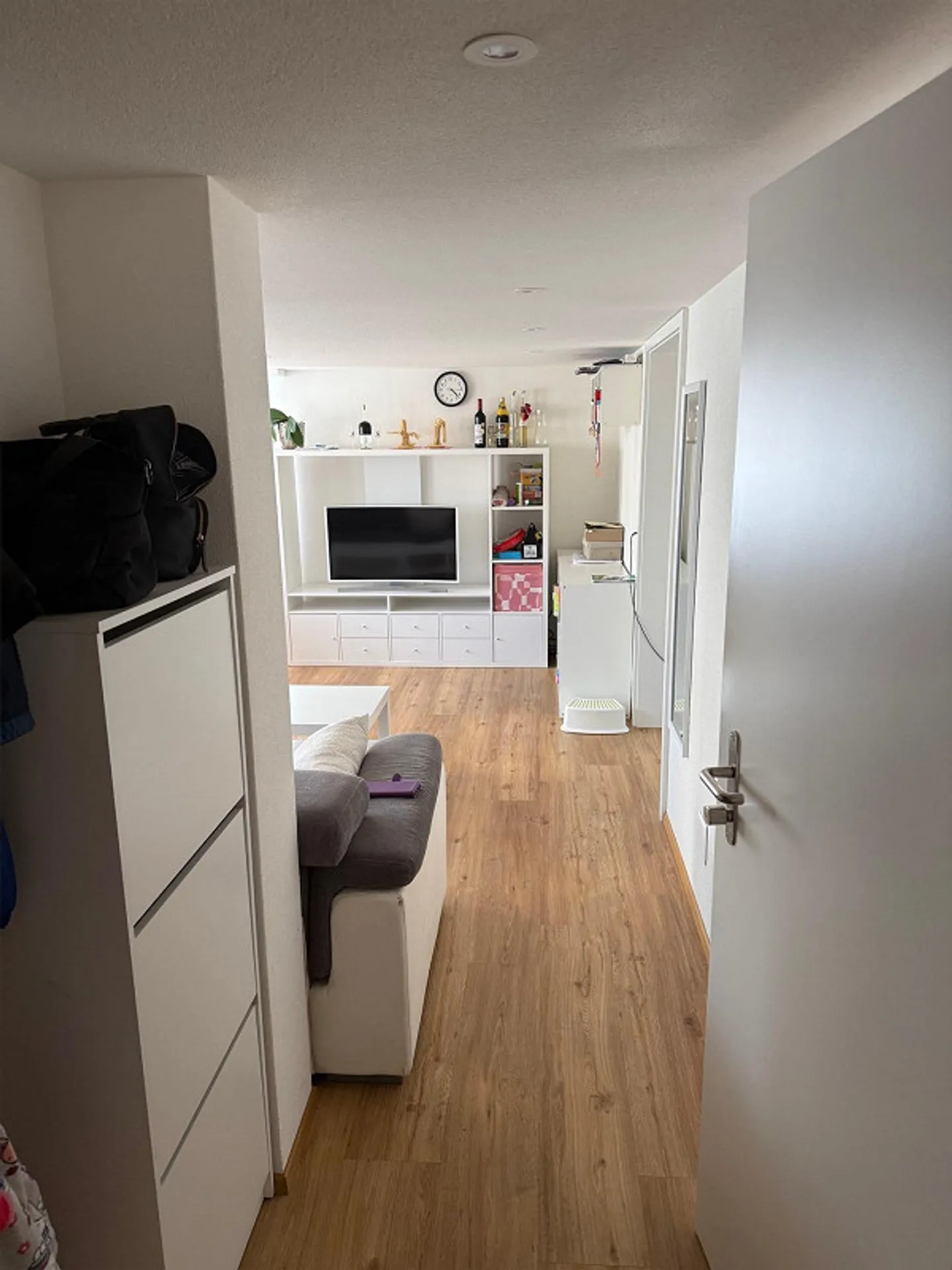 Gemütliche Wohnung mit Balkonen - Foto 2 von 8