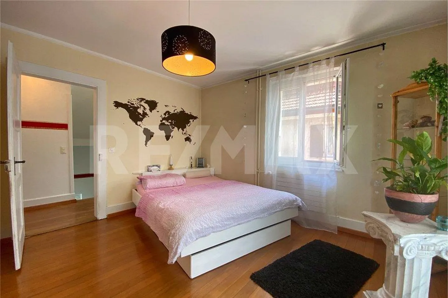 Casa con 6.5 stanze - Foto 10 di 13