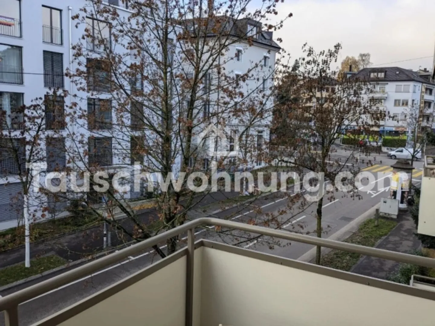 [APPARTAMENTO IN SCAMBIO] Ottimo appartamento di 2,5 stanze vicino a Berninaplatz in cambio di uno più grande - Foto 6 di 7