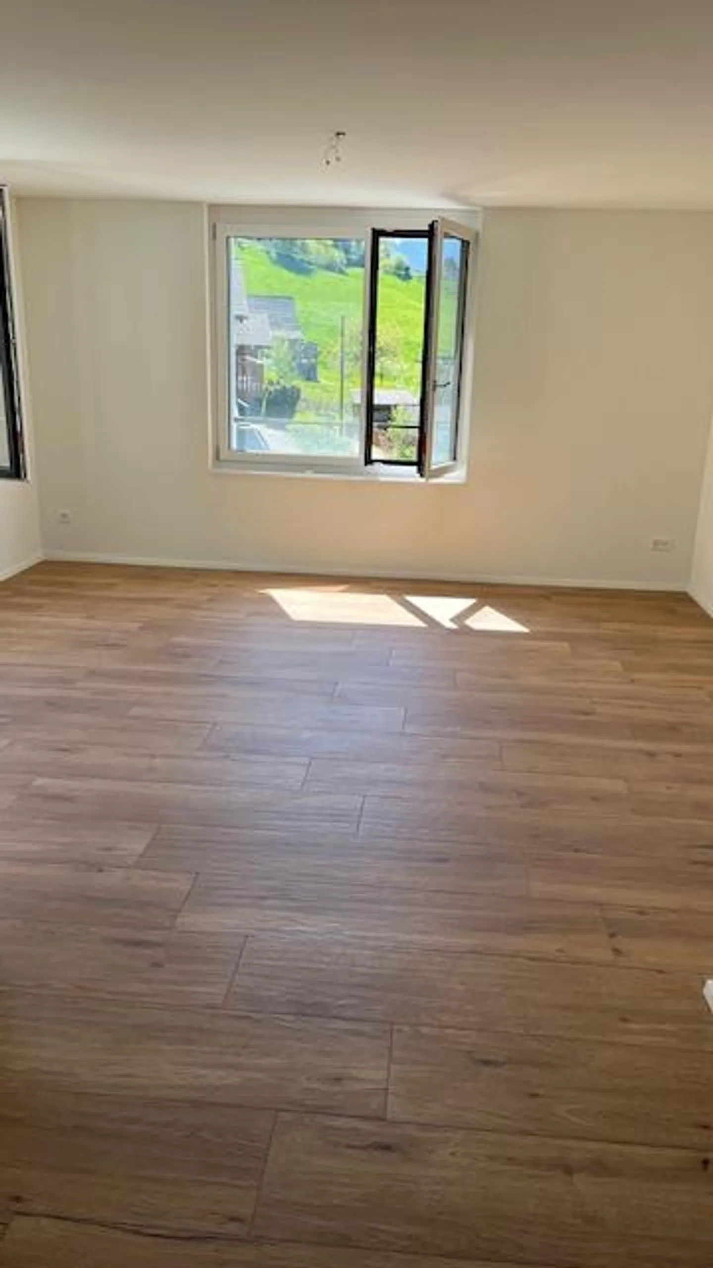 Appartement moderne de 3,5 pièces avec standard Minergie à Ebnat-Kappel - Photo 2 sur 8