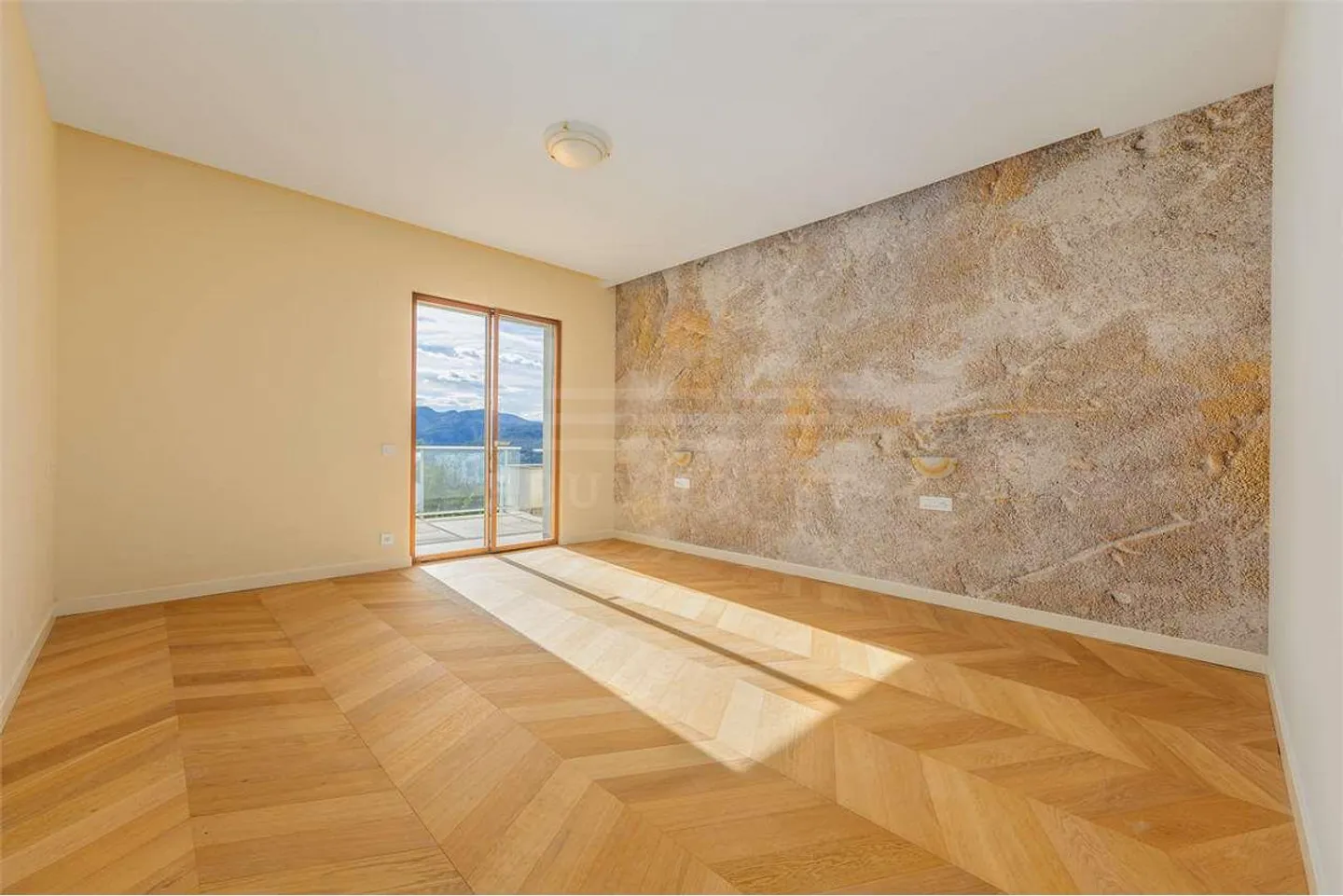 Luxus-Penthouse in Montagnola mit Pool und SPA - Foto 11 von 13