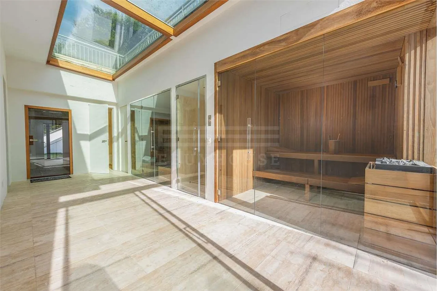 Luxus-Penthouse in Montagnola mit Pool und SPA - Foto 12 von 13