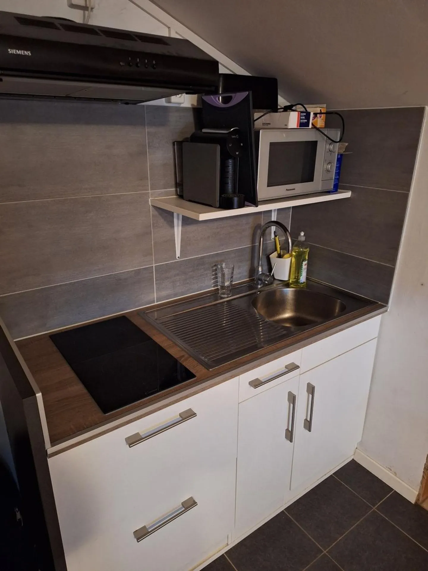 Furnished Room - Photo 1 of 3