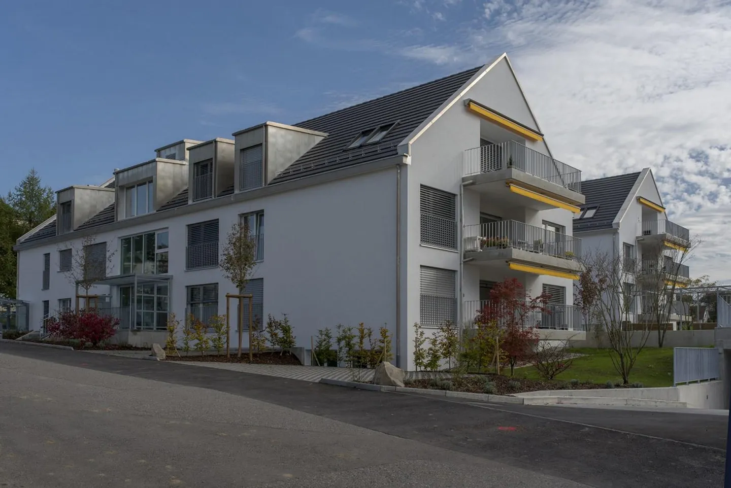 Attractive 4.5-room penthouse with a view - Photo 1 of 12