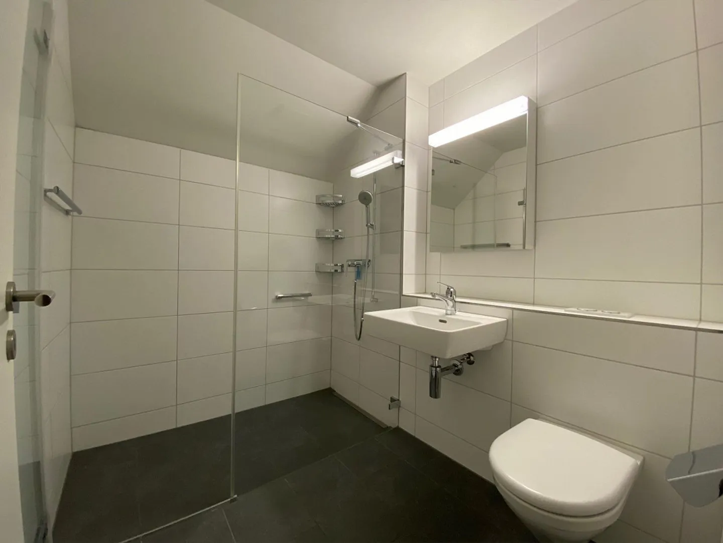 Attractive 4.5-room penthouse with a view - Photo 6 of 12