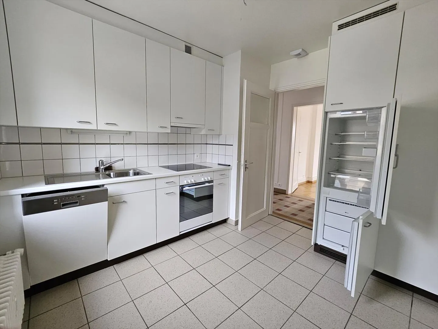 Wohnung mit 5 Zimmern und Balkon - Foto 4 von 11