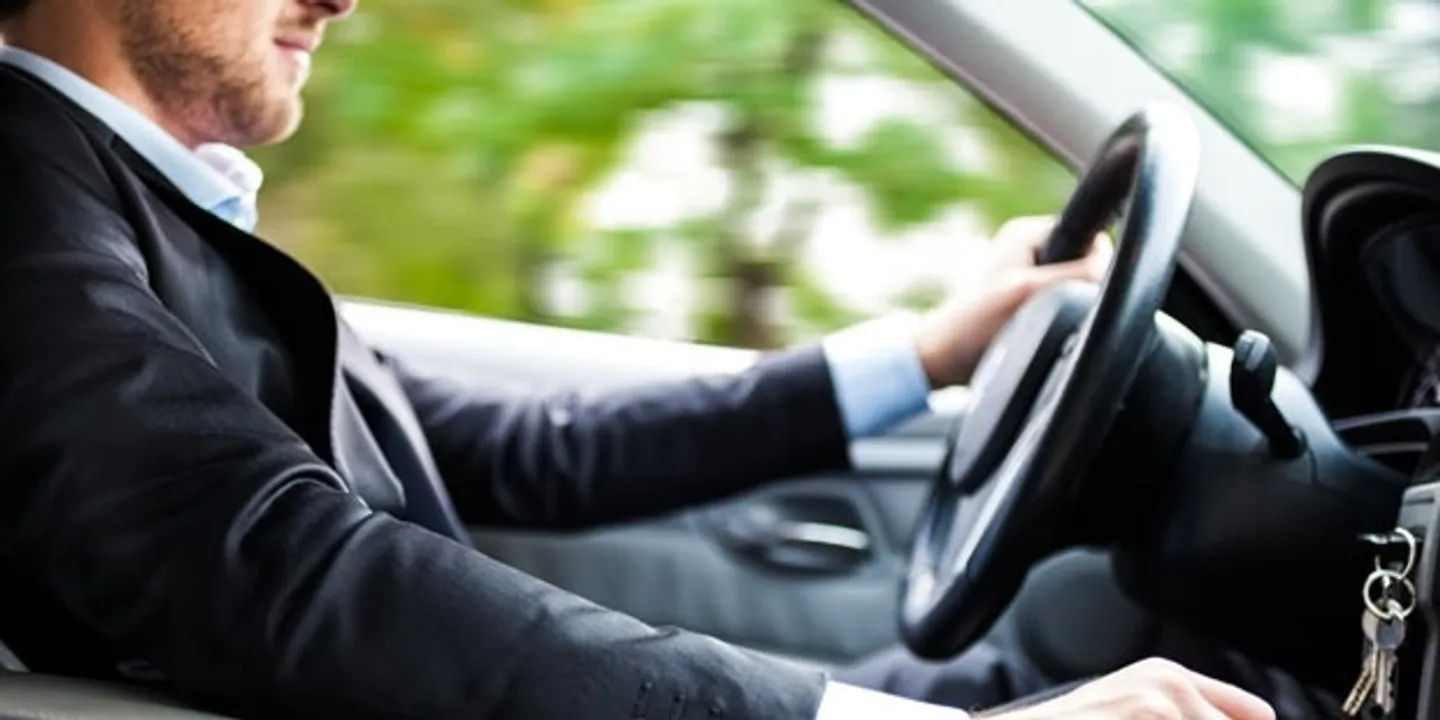 Parkplatz Verfügbar - Foto 1 von 2