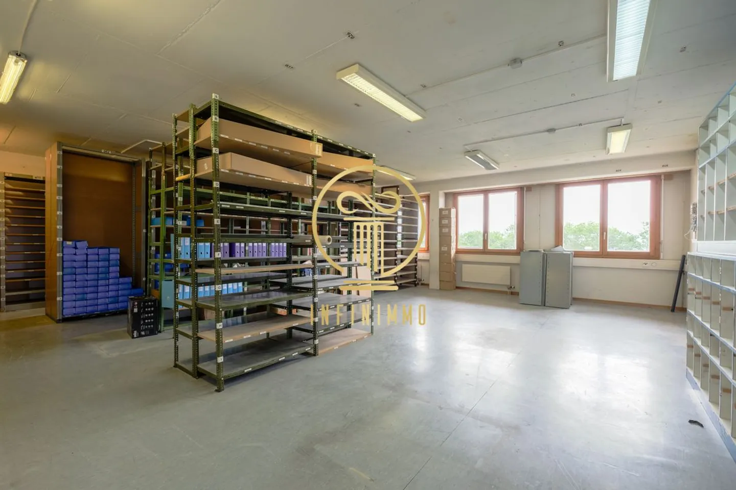 MORGES - Commercial space with lake view! - Photo 3 of 6