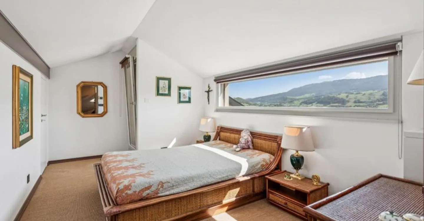 Sublime Duplex-Penthouse mit atemberaubendem Blick auf den Gruyère-See - Foto 3 von 11