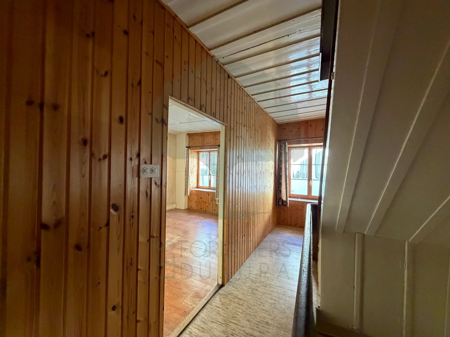 Haus vollständig im Herzen von Saint-Ursanne zu renovieren - Foto 4 von 28