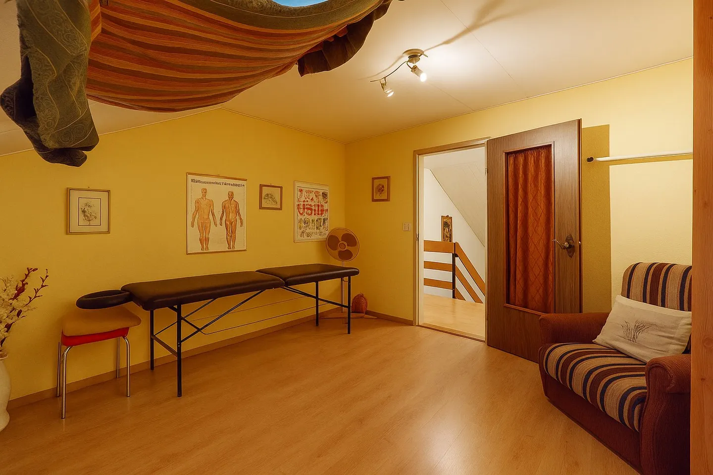 Attraente casa unifamiliare 7.5 con grande terreno con potenziale di nuova costruzione - Foto 11 di 15