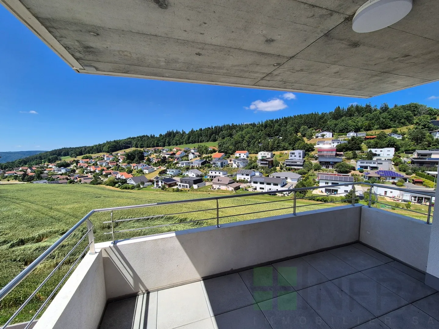 Magnifico appartamento di 2,5 stanze adattato all'ultimo piano - Foto 2 di 7