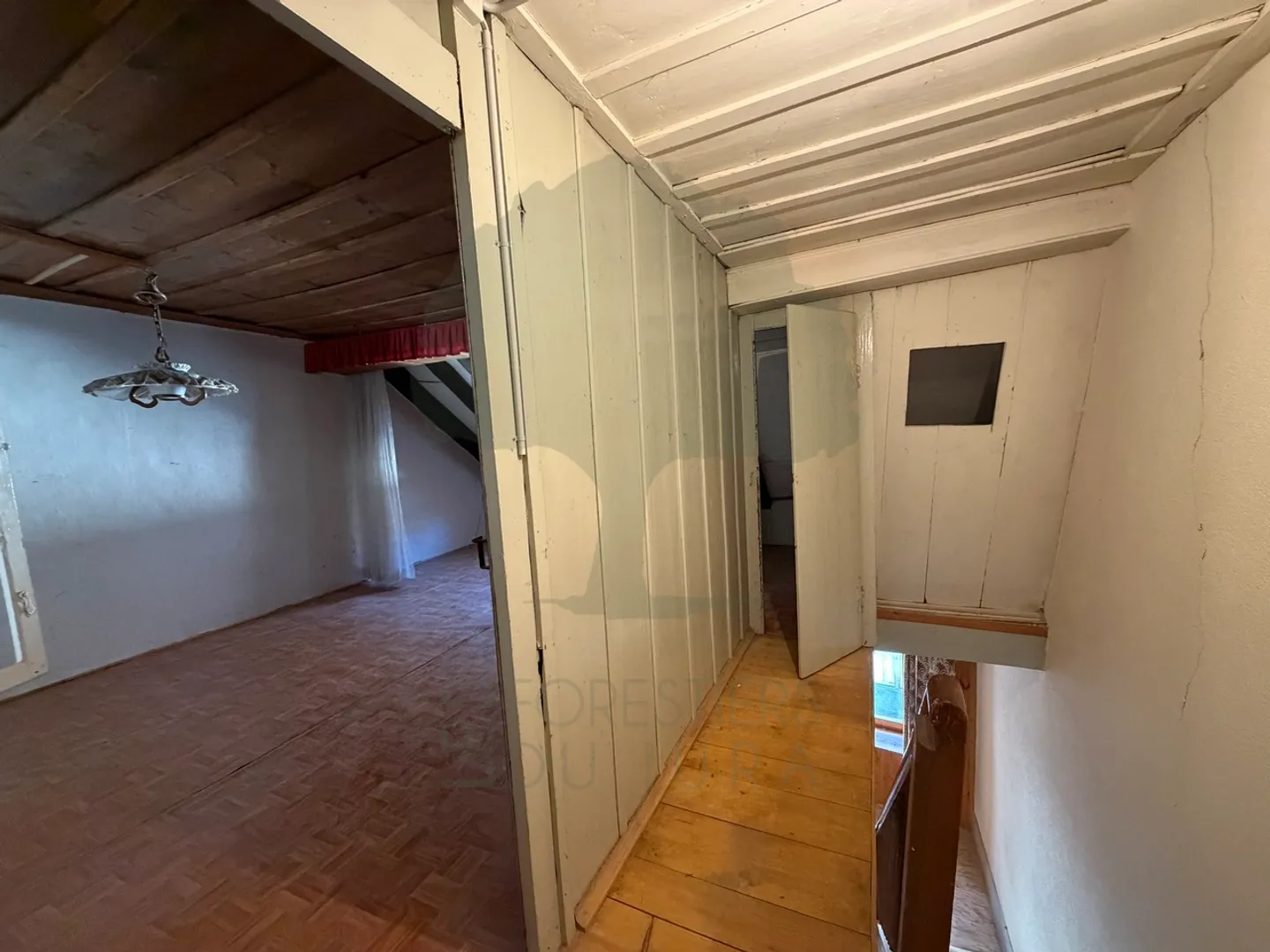 Haus vollständig im Herzen von Saint-Ursanne zu renovieren - Foto 12 von 28