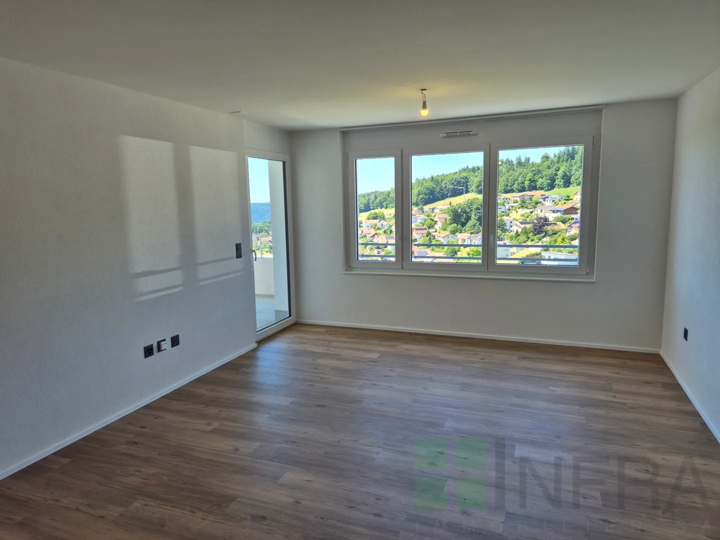 Magnifico appartamento di 2,5 stanze adattato all'ultimo piano - Foto 4 di 7