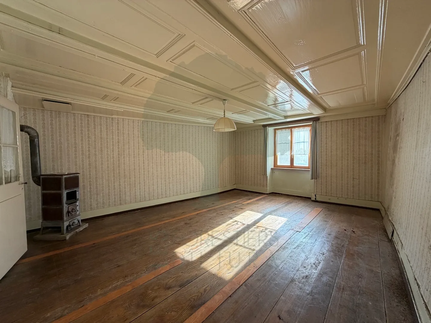 Haus vollständig im Herzen von Saint-Ursanne zu renovieren - Foto 24 von 28