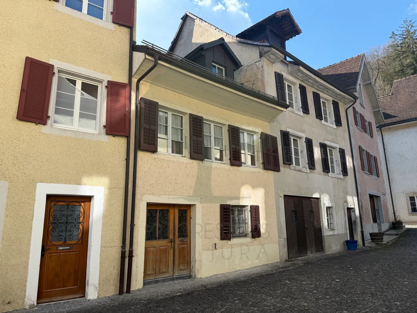 Haus vollständig im Herzen von Saint-Ursanne zu renovieren - Foto 26 von 28