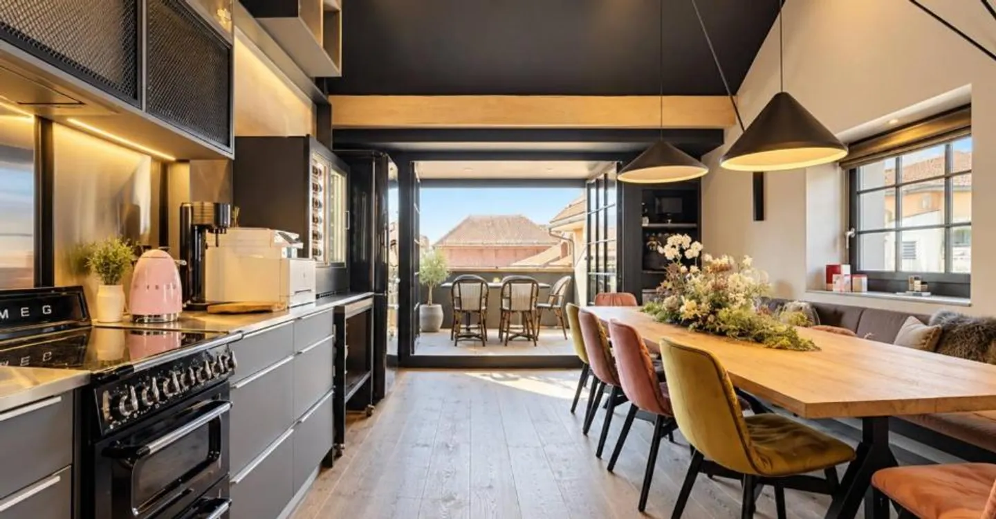 CASA DEL VILLAGGIO DI 220 M2 - RISTRUTTURATA NEL CUORE DEL VILLAGGIO - Foto 12 di 12