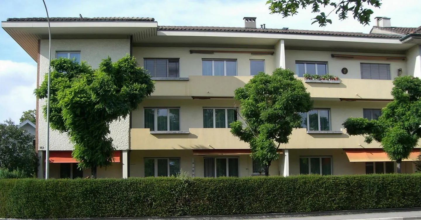 Ampio appartamento di 3 stanze a Gümligen - Foto 1 di 8