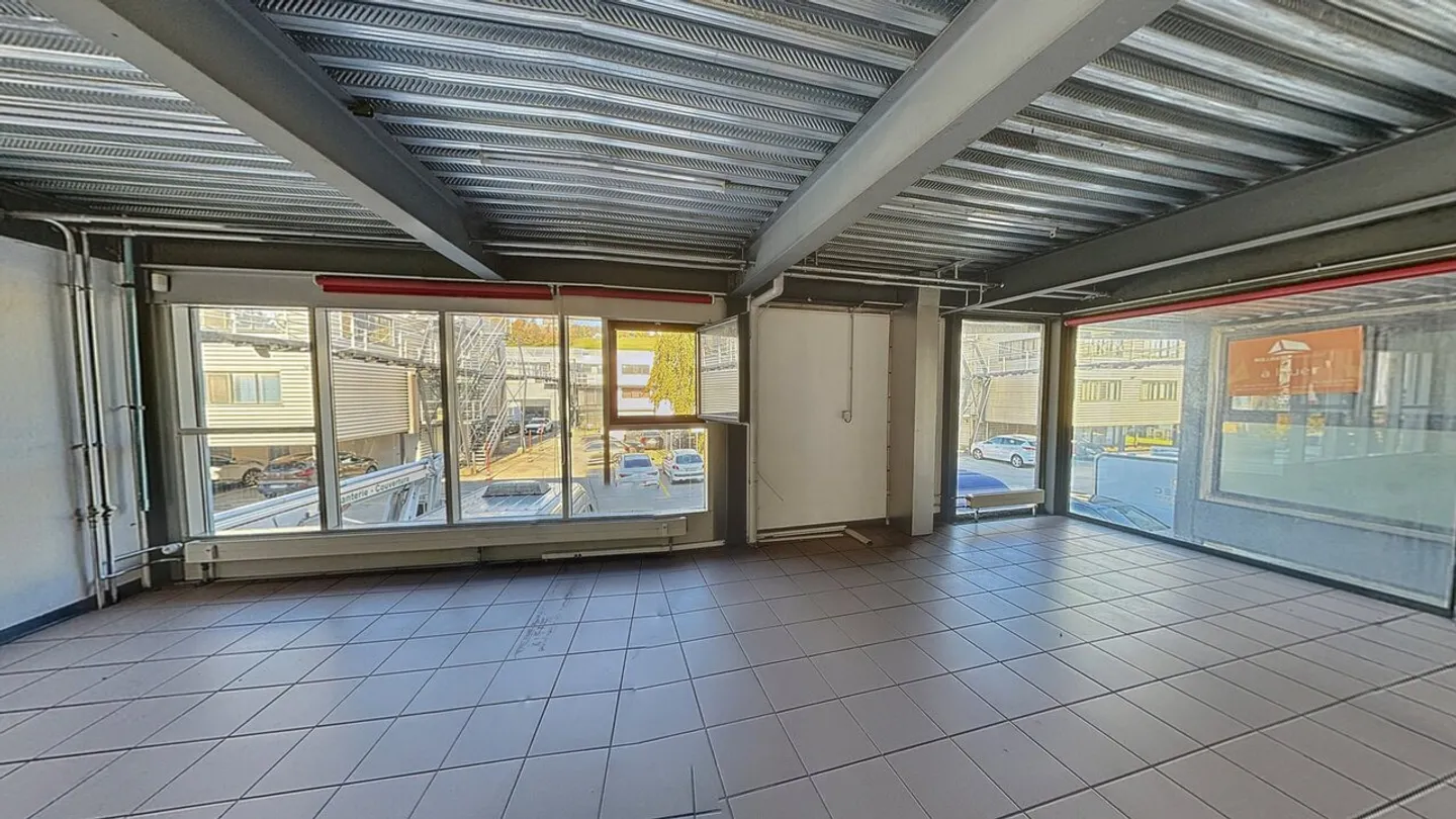 Espace Commercial Polyvalent - Photo 8 sur 8