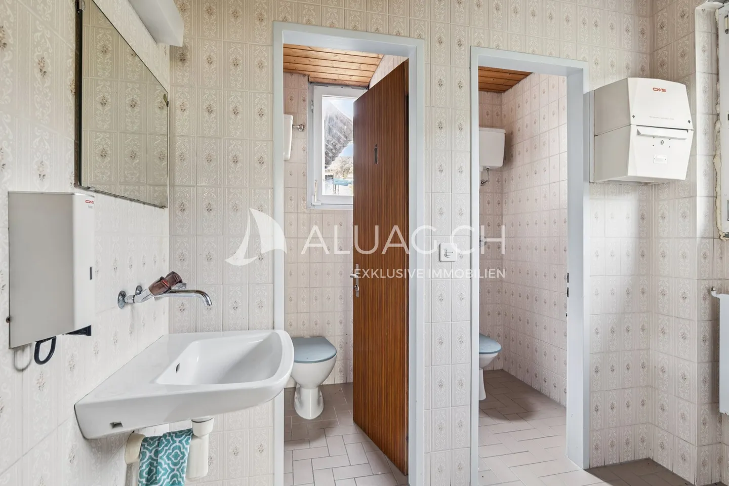 MAISON AVEC 2 LOFTS À RÉNOVER - Photo 9 sur 9