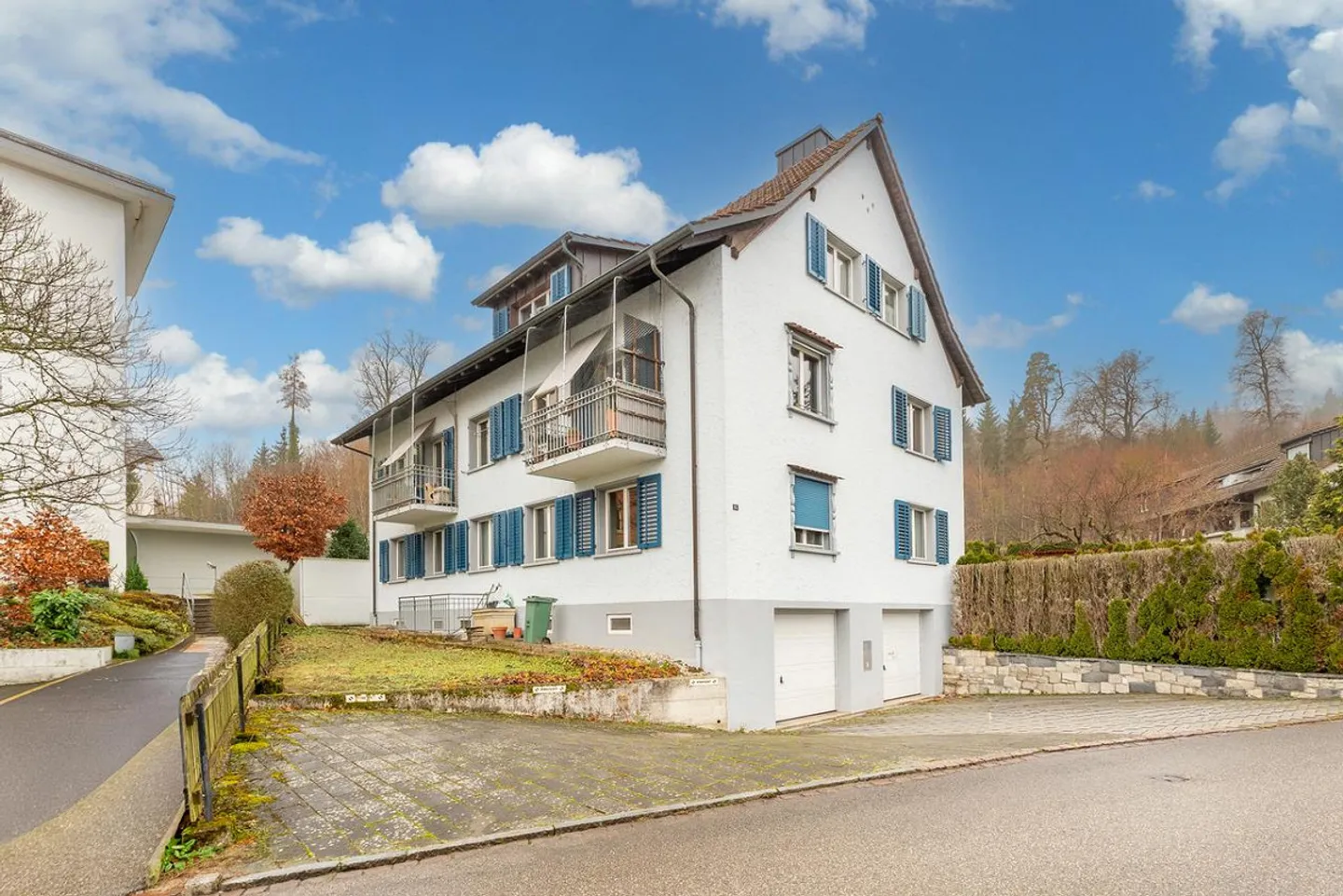 Mehrgenerationenhaus mit verschiedenen Nutzungsmöglichkeiten - Foto 1 von 12