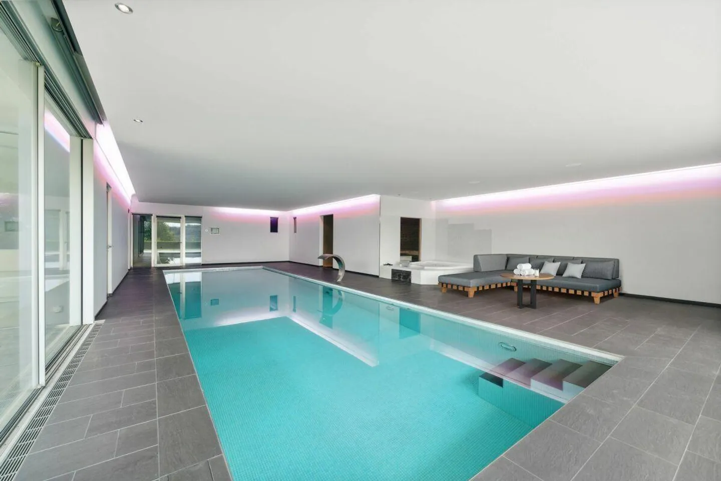 Luxusvilla in Ittigen - Foto 7 von 8