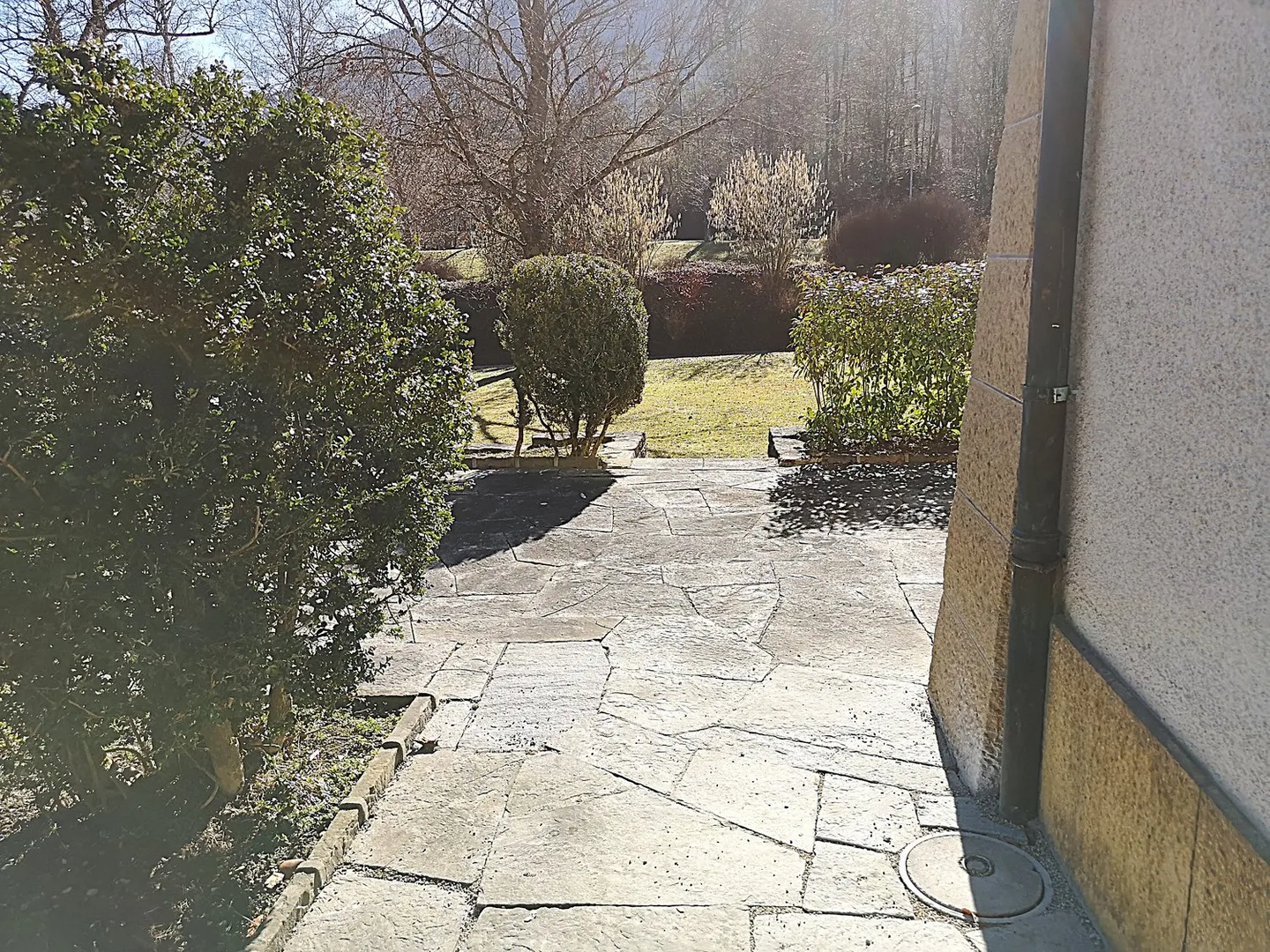 In vendita a Moutier un appartamento con terrazza, completamente ristrutturato nel 2024 - Foto 14 di 16