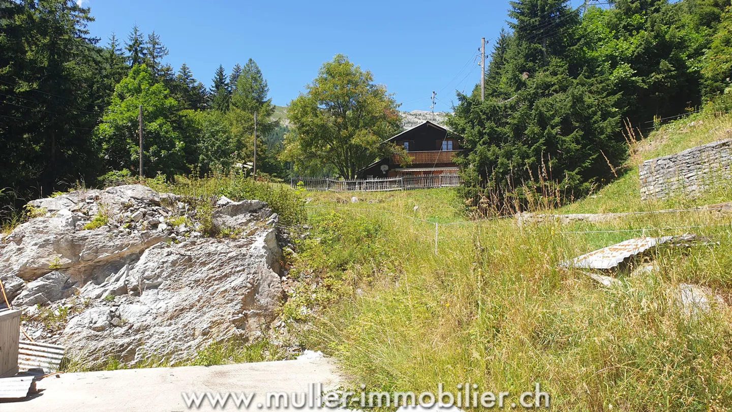 Building land with valid permit in Savièse - Photo 1 of 13