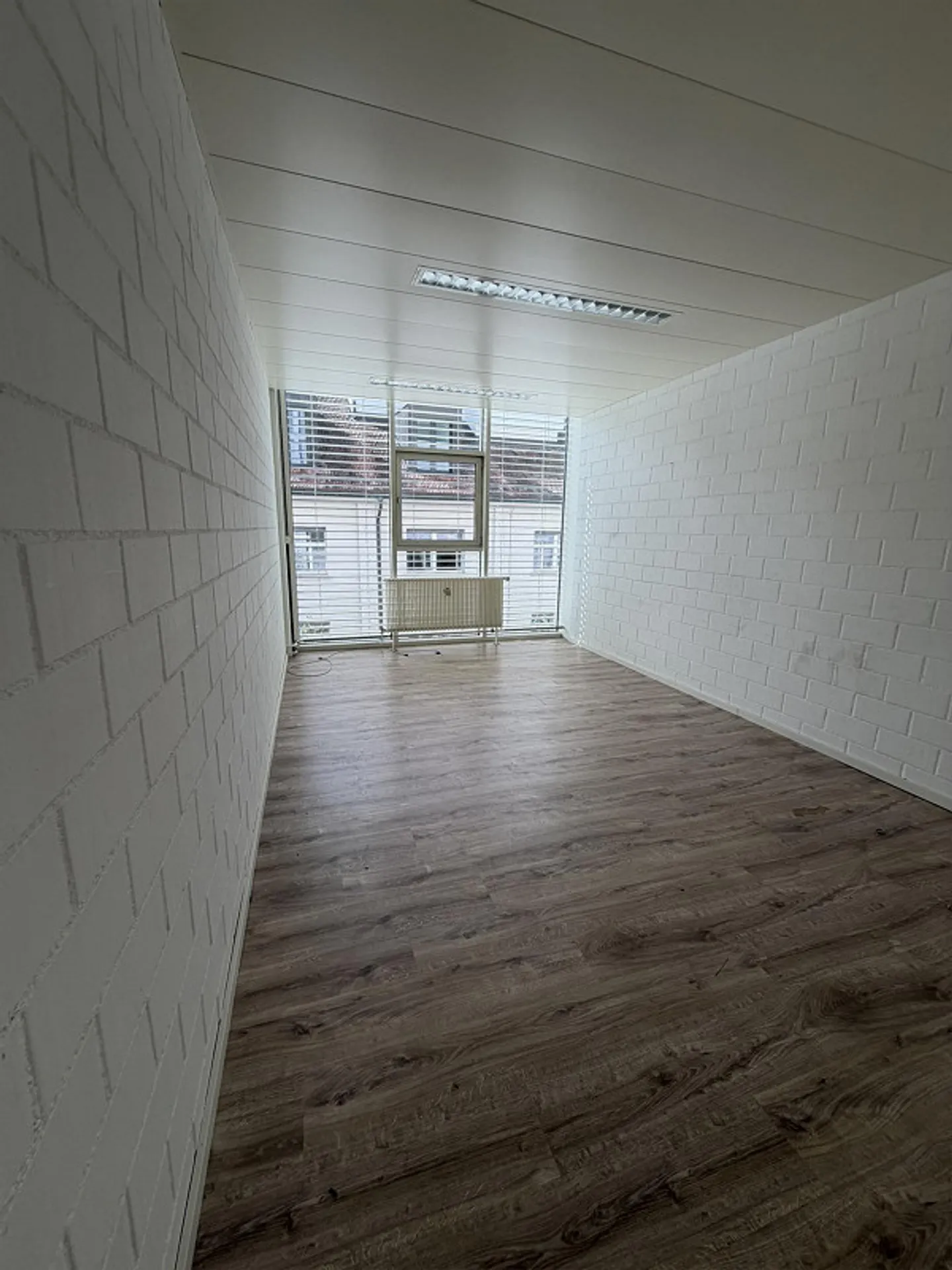 Bureau / Atelier sur le site de Dreispitz, Freilager - Photo 3 sur 14