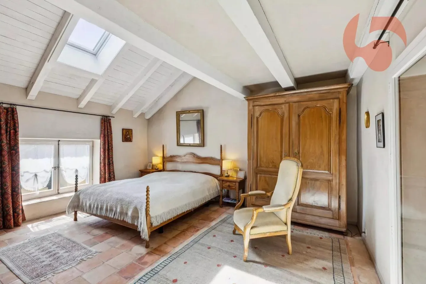 A Charming Village House with Old-World Charm - Photo 9 of 13