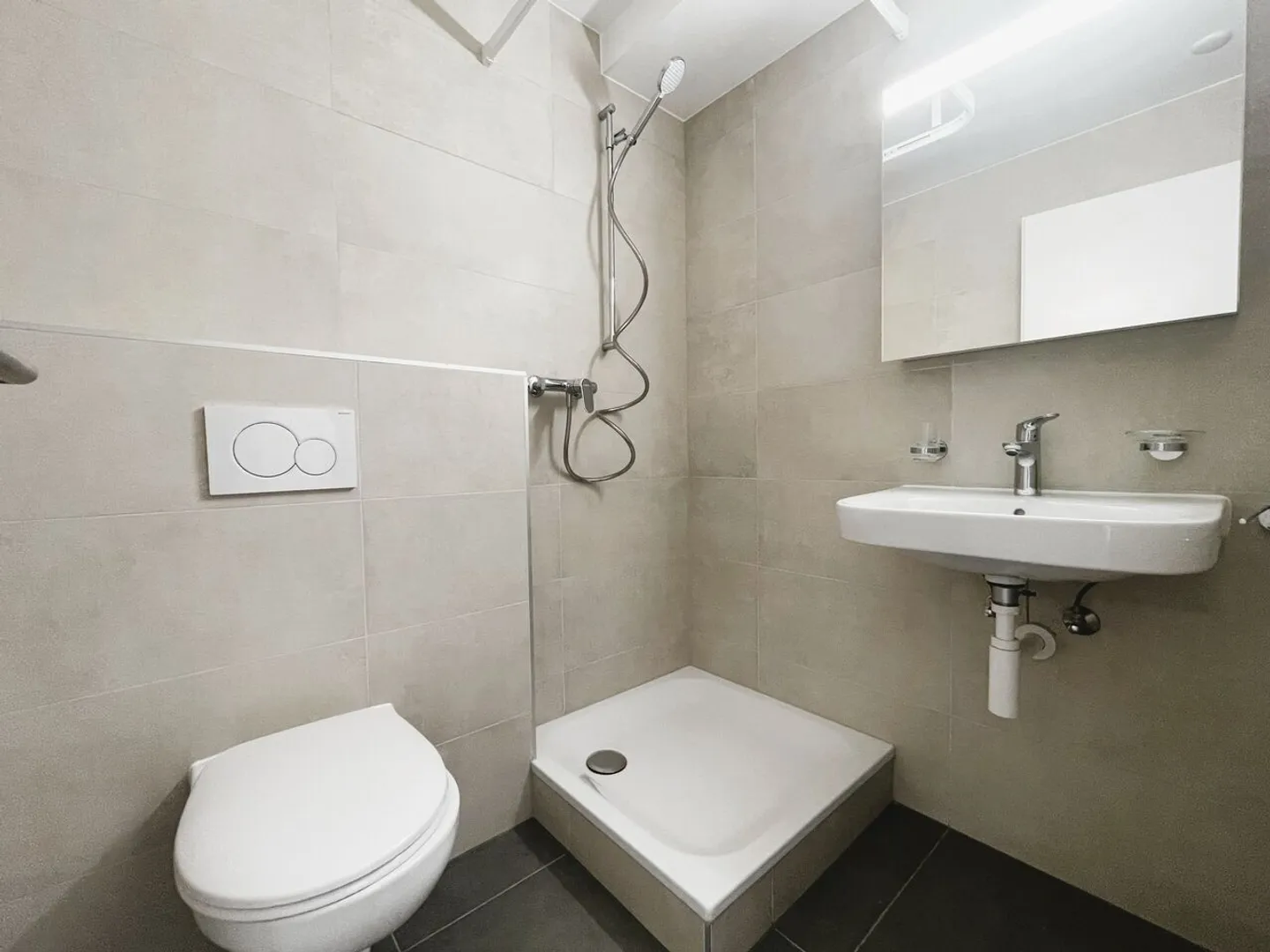 3.5 rooms 2 steps from the city center - Photo 7 of 7