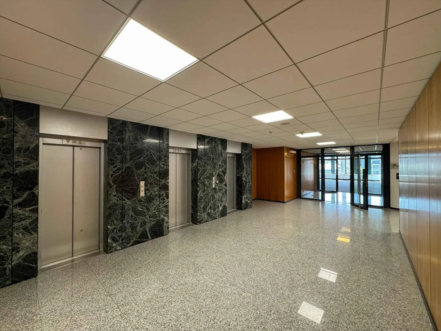 Büro - Foto 2 von 13