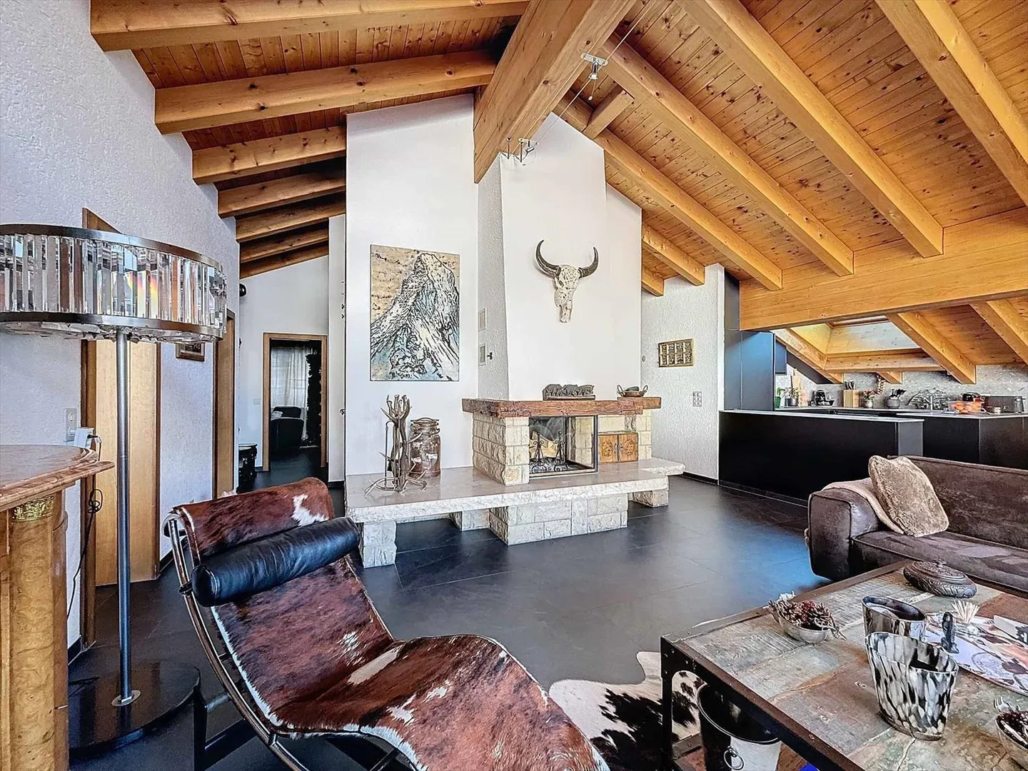 Esclusivo appartamento attico a Zermatt con vista unica sul Cervino - Foto 1 di 12