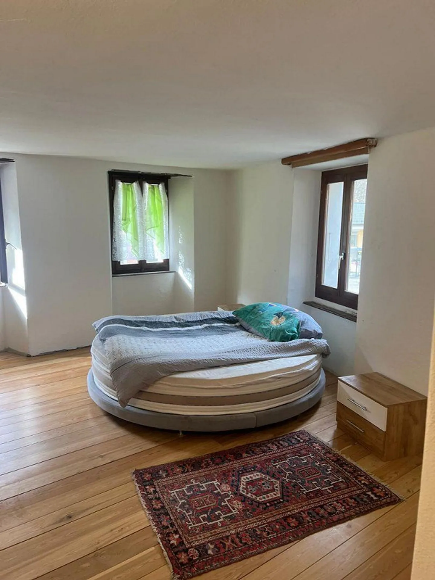 Casa ristrutturata con 3 appartamenti nel centro di Cevio | Renovie... - Photo 12 of 24