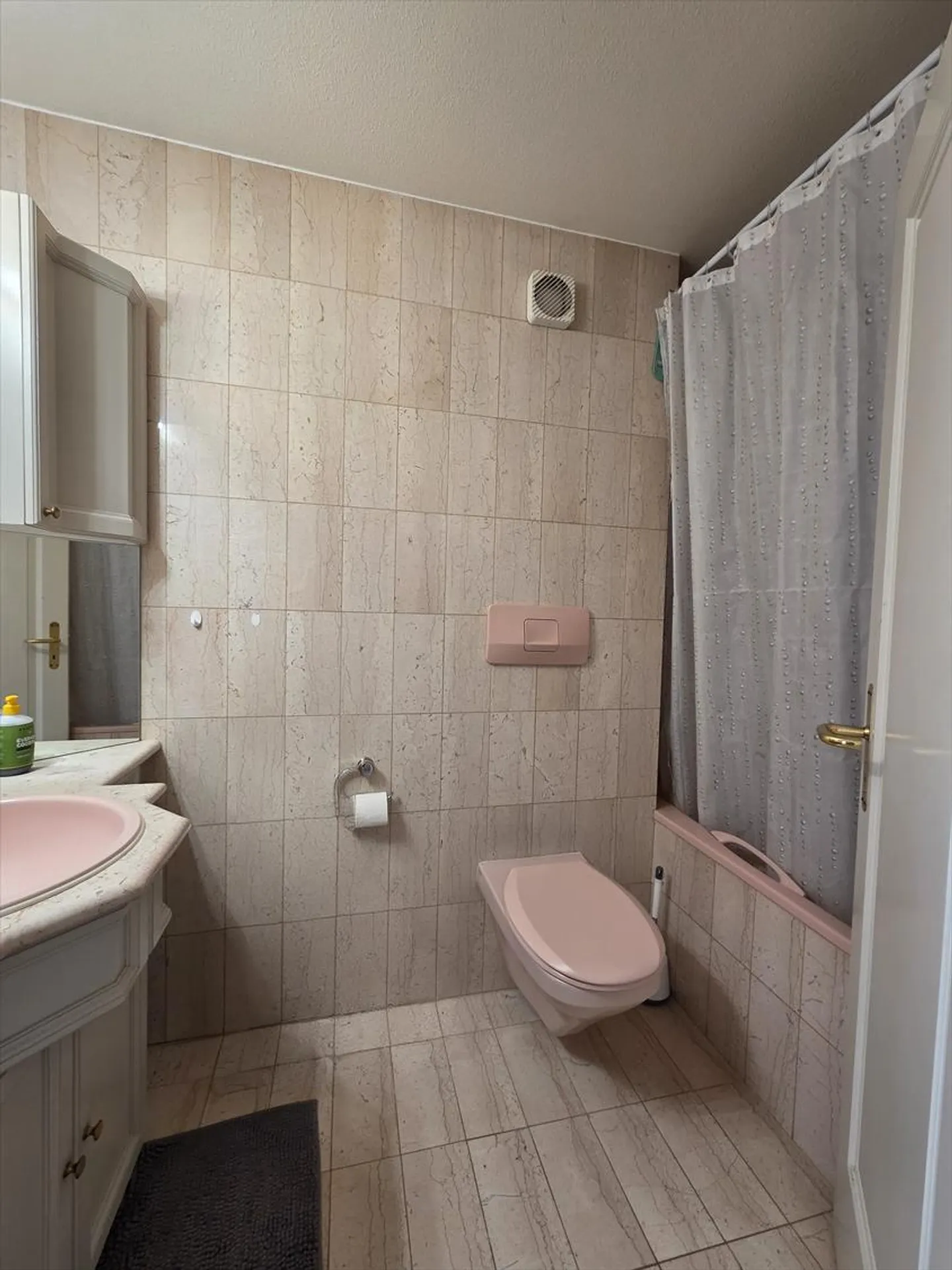 Beautiful 3.5-room apartment with foot in the water - Photo 14 of 18