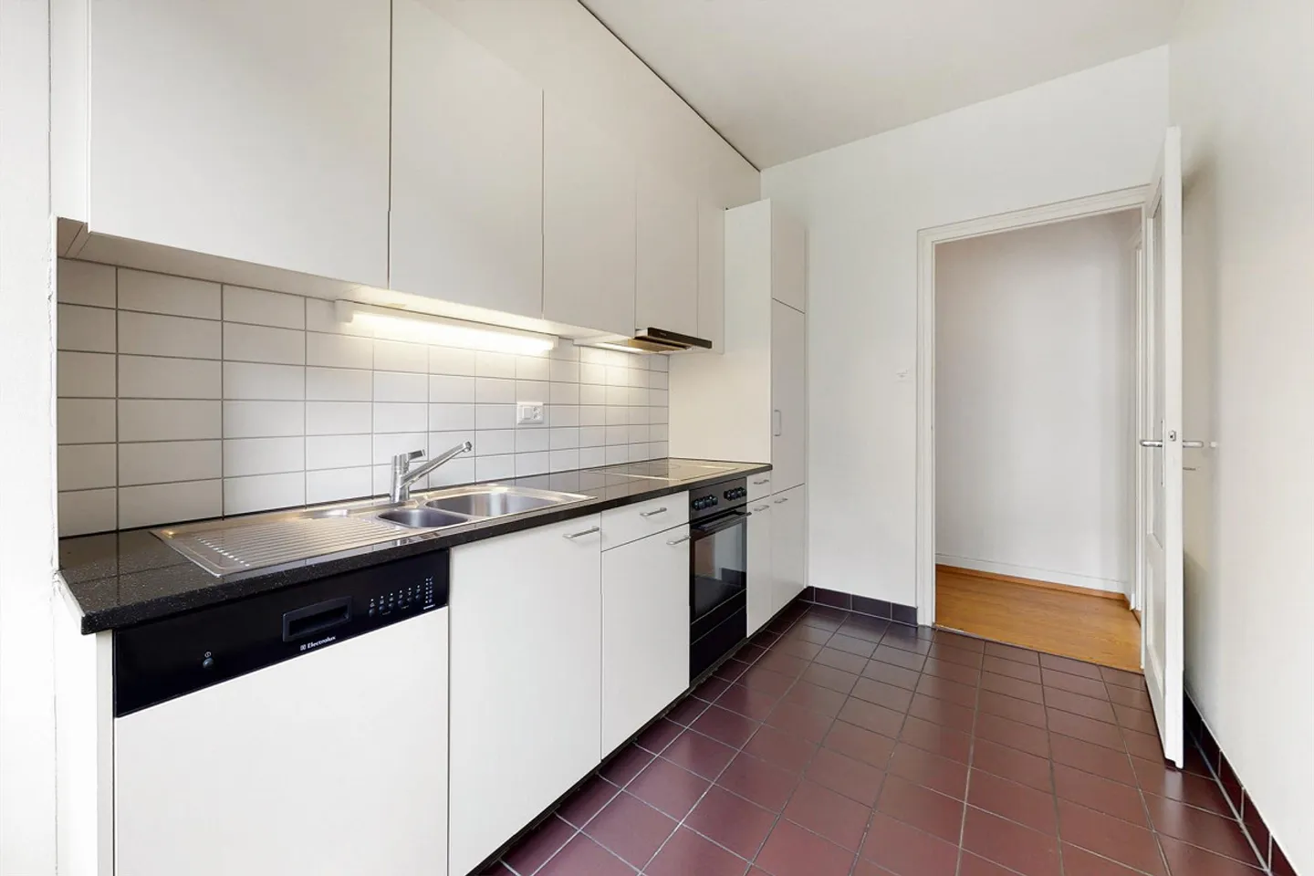 Apartment in the Center of Lausanne - Photo 1 of 3