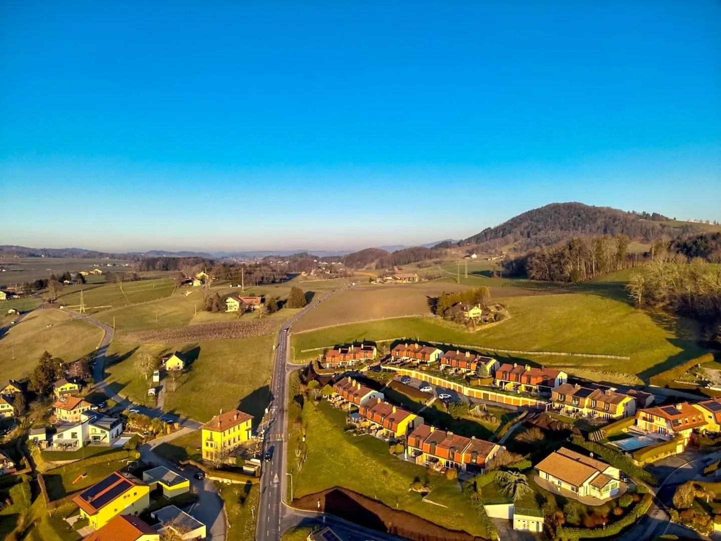 Casa a schiera in vendita - Foto 4 di 12