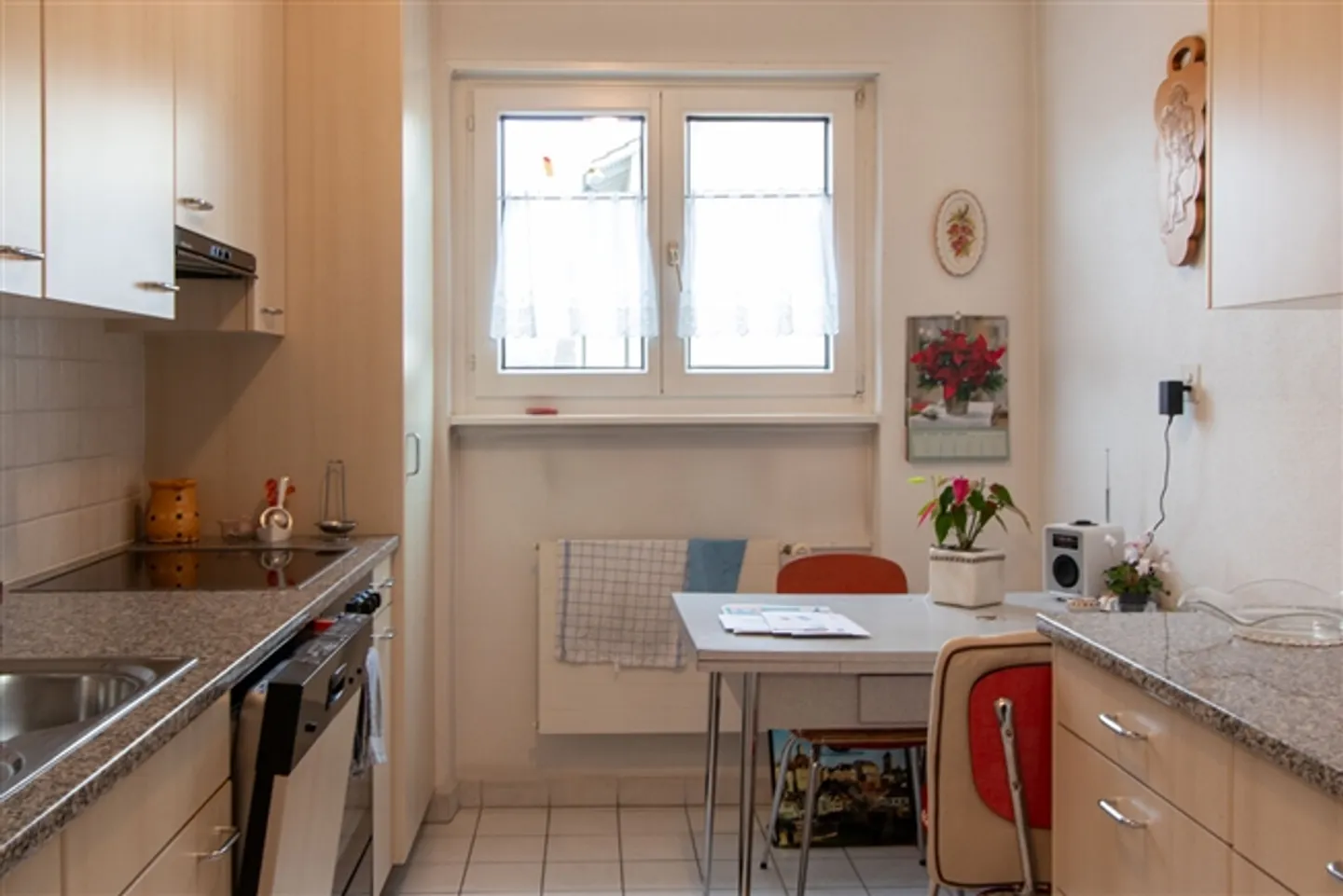 «Charmante 3-Zimmerwohnung mit Balkon und Parkplatz» - Foto 7 von 9