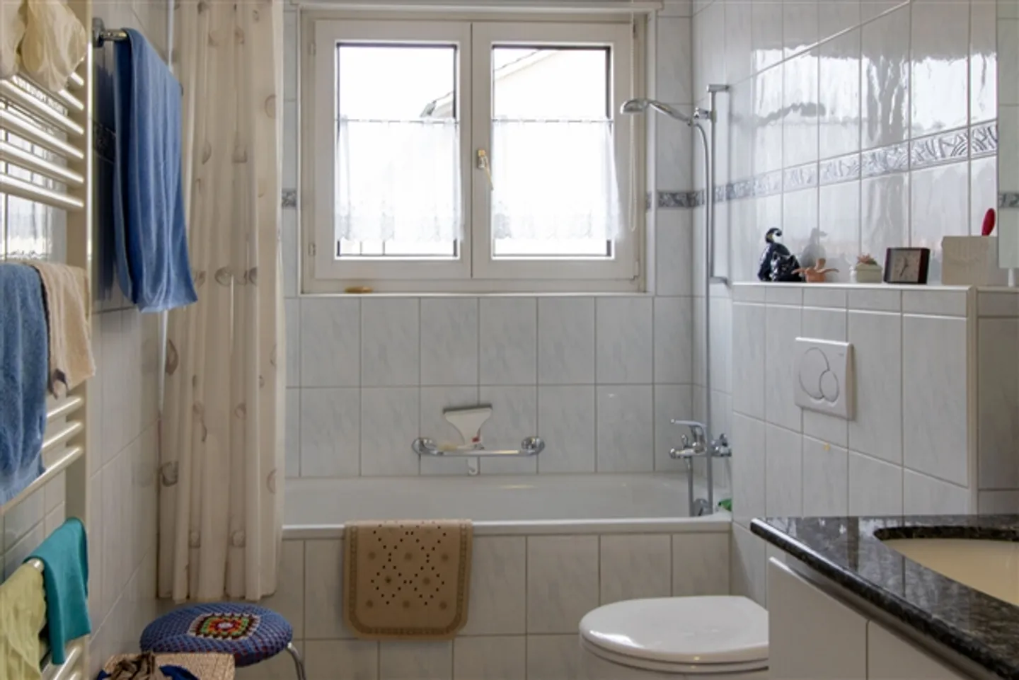 «Charmante 3-Zimmerwohnung mit Balkon und Parkplatz» - Foto 8 von 9